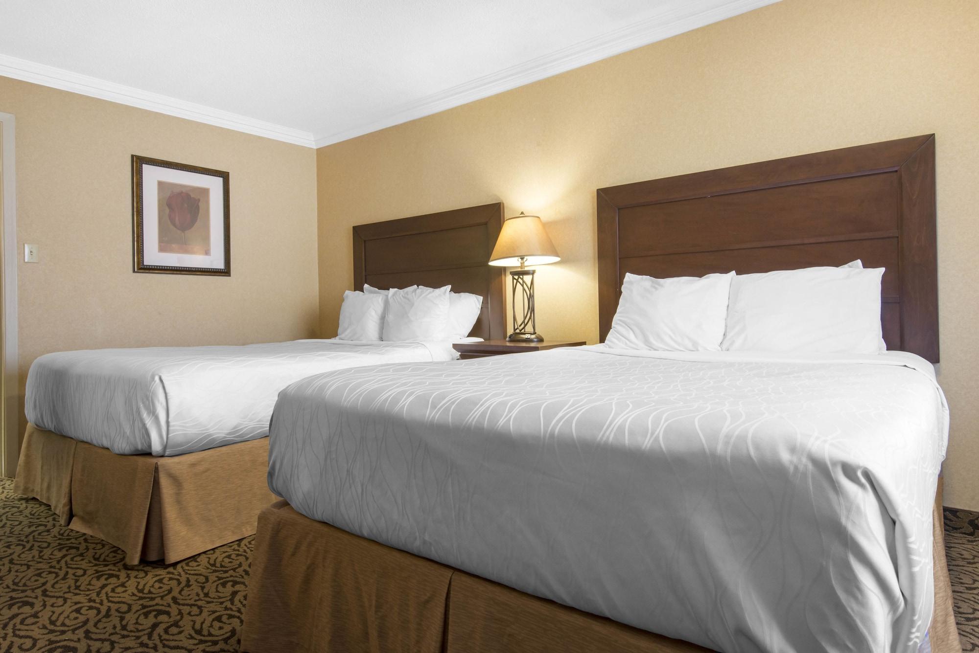 Quality Inn & Conference Centre Midland Kültér fotó