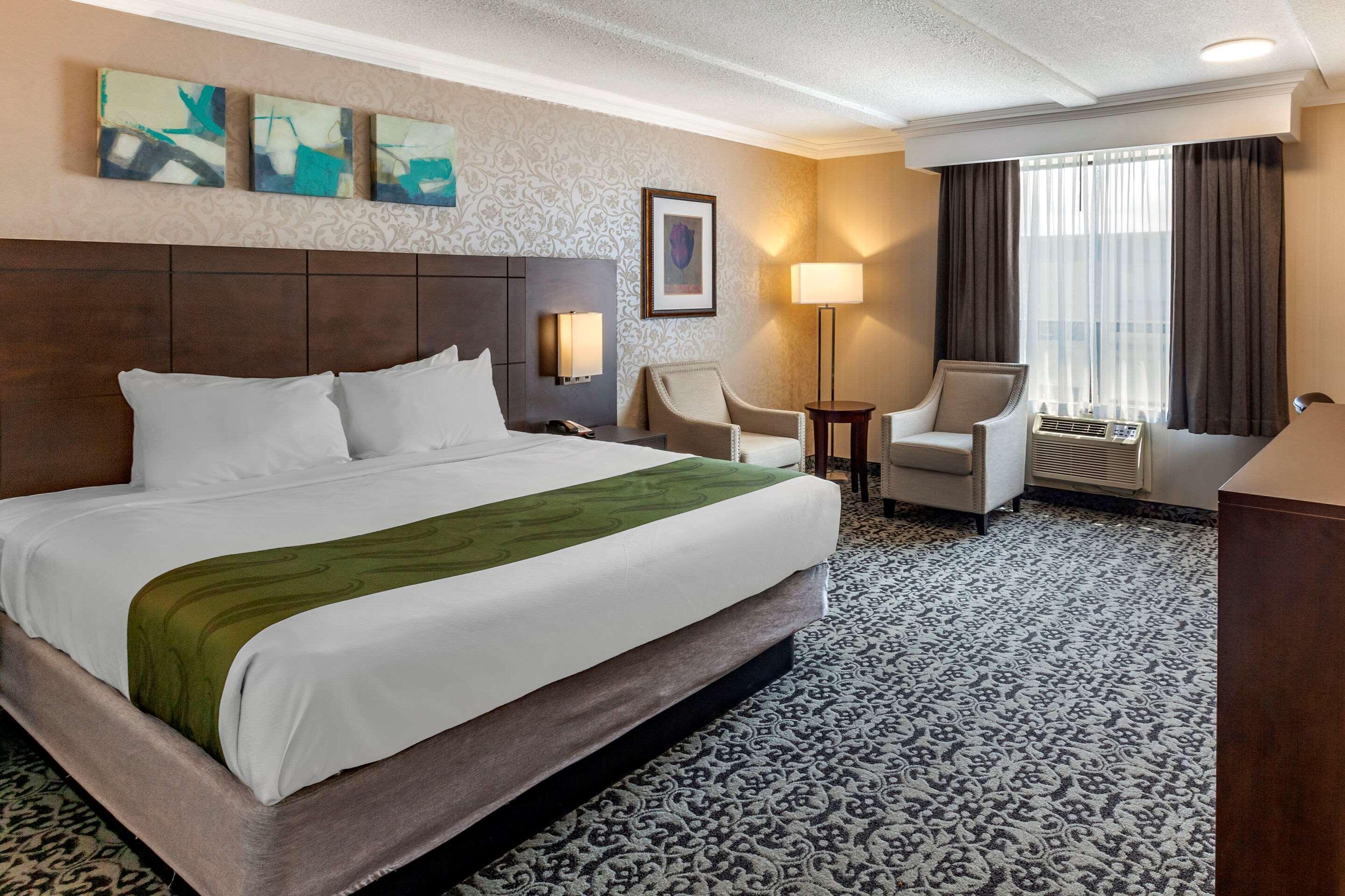 Quality Inn & Conference Centre Midland Kültér fotó
