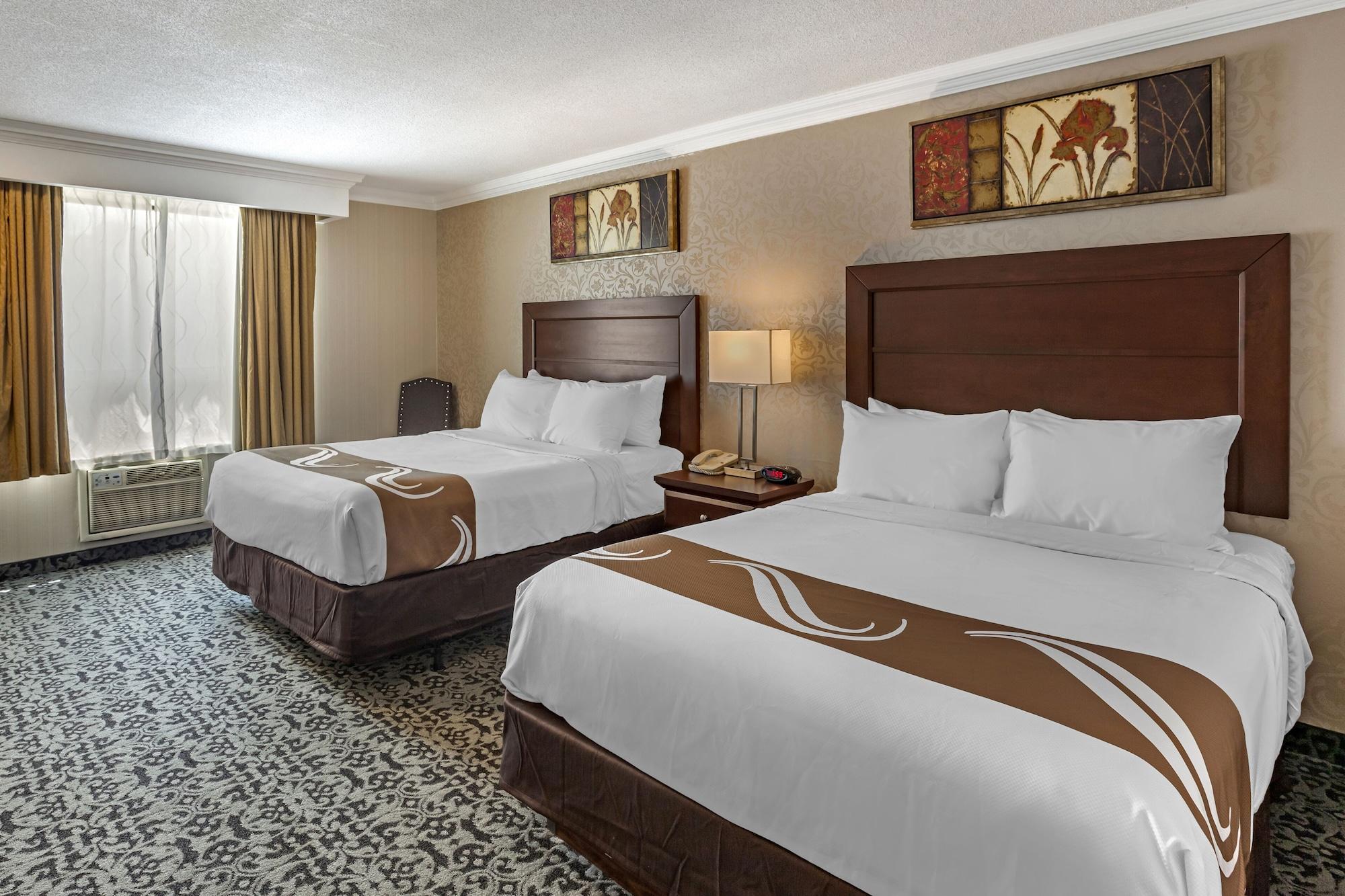 Quality Inn & Conference Centre Midland Kültér fotó