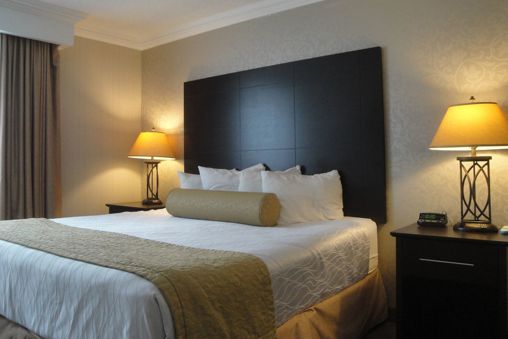 Quality Inn & Conference Centre Midland Kültér fotó