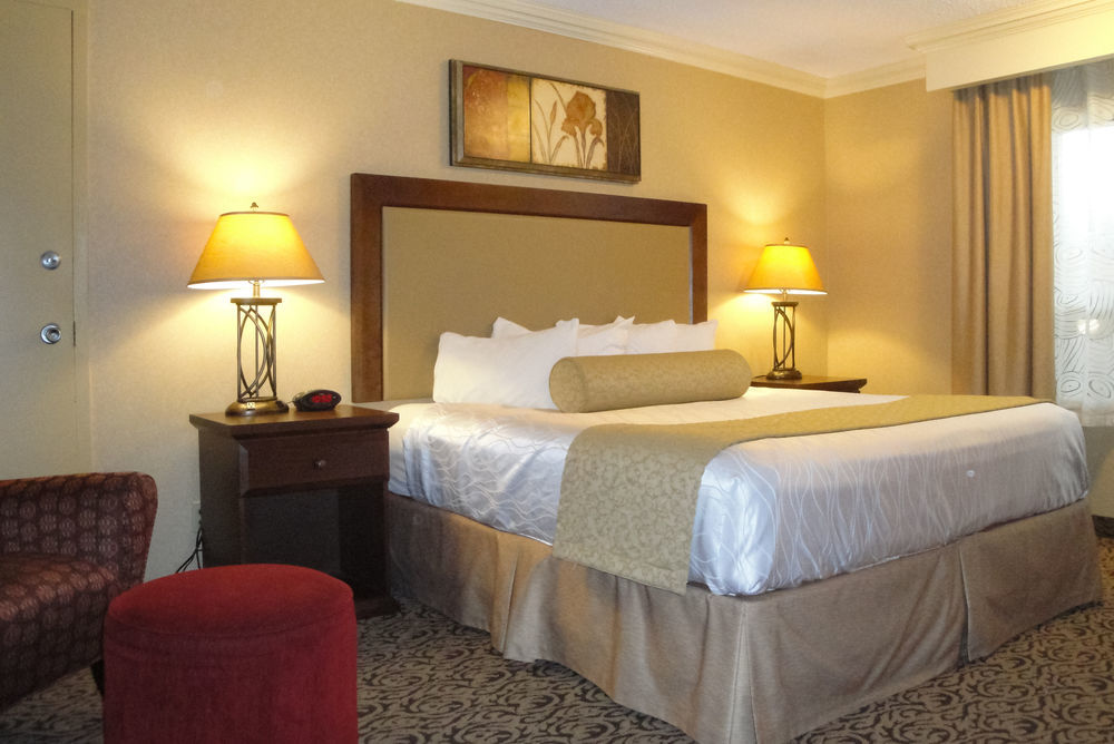 Quality Inn & Conference Centre Midland Kültér fotó